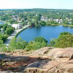 Plan ahead to avoid fall colour crowds at Foley Mountain